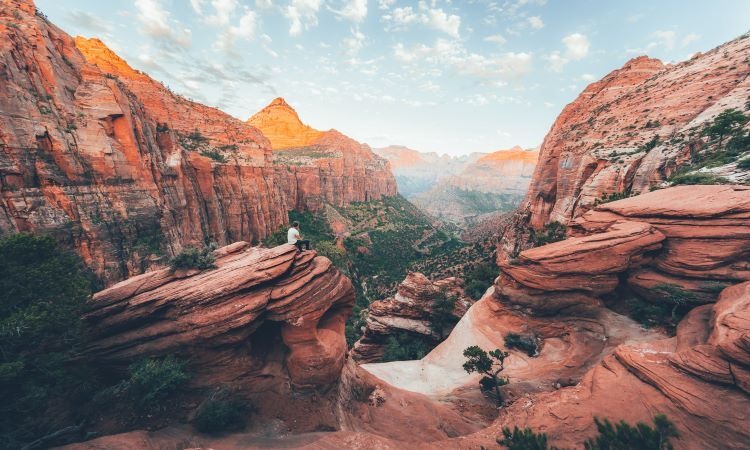 Image of canyons in Utah